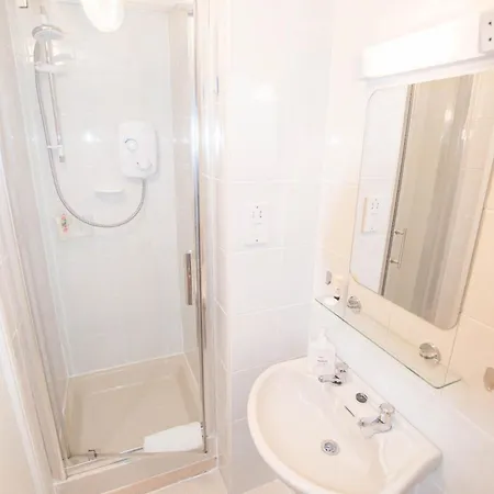 Elim Bank 3* Windermere