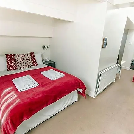 Elim Bank 3* Windermere